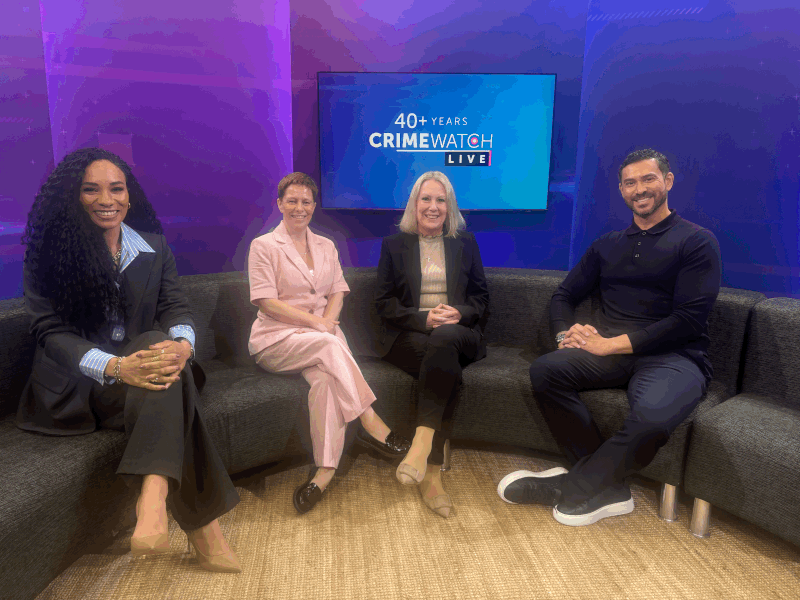 Refuge4Pets-Crimewatch Live-with Mary Wakeham